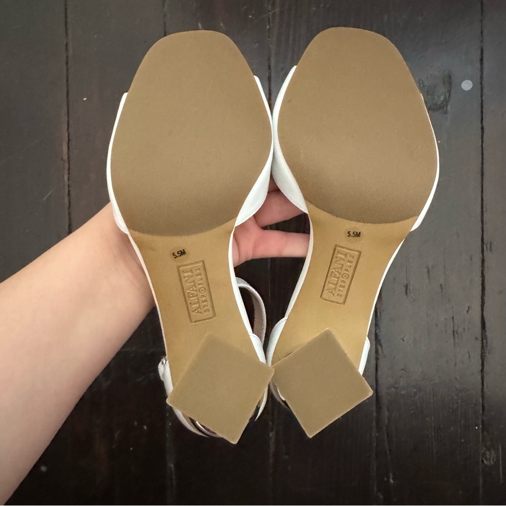 NWOT Alfani white block heels with silver ball accent - Picture 3 of 4